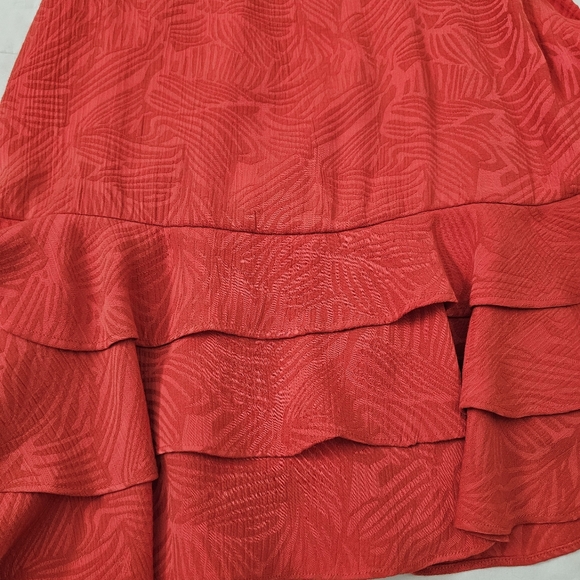 Gianni Bini Red Textured Tie Shoulder Dress Women Size 2 Tiered Ruffle NWT - Picture 3 of 13